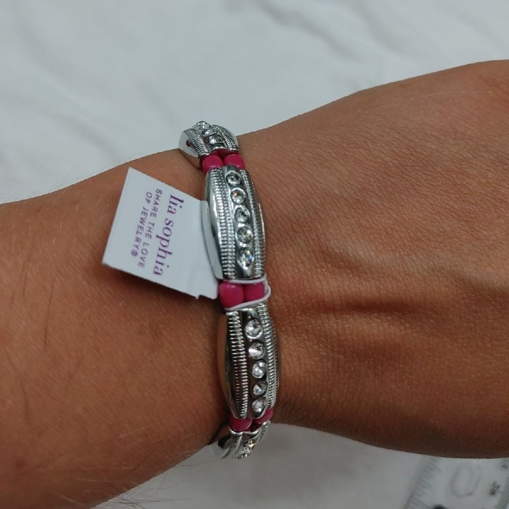 NWT Lia Sophia Hibiscus Pink Bracelet